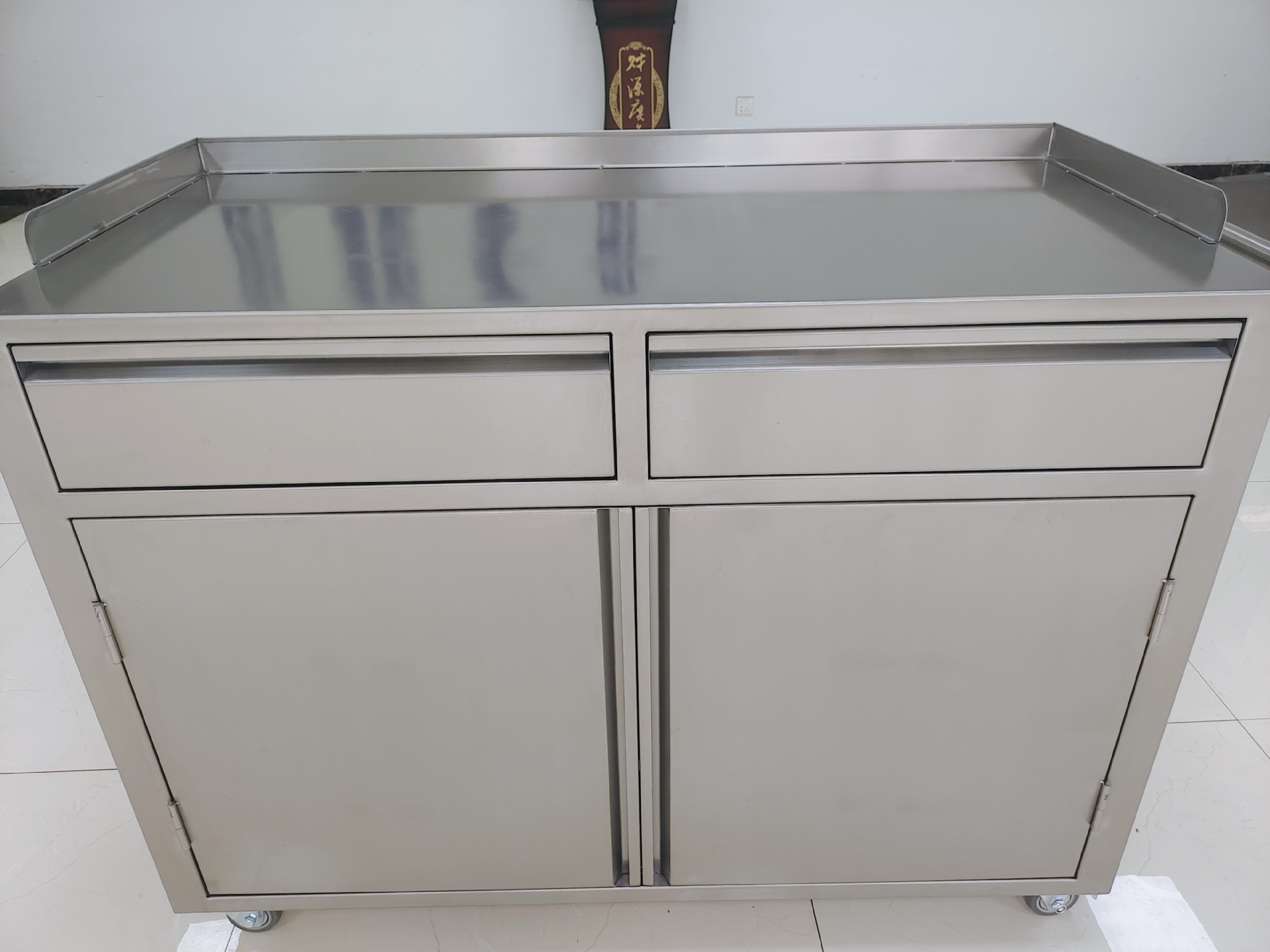 tủ inox y tế 2 cửa 2 ngăn kéo 1200x600x930mm 15