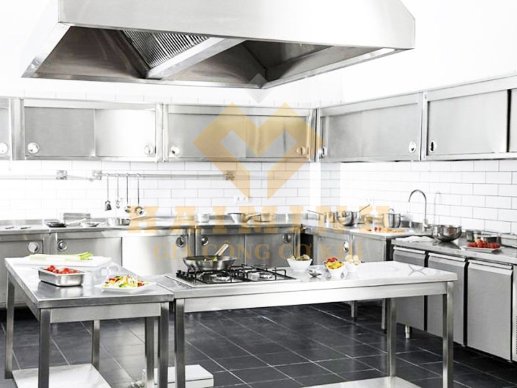 Bí quyết tối ưu chi phí thiết kế bếp công nghiệp Bí quyết tối ưu chi phí thiết kế bếp công nghiệp
