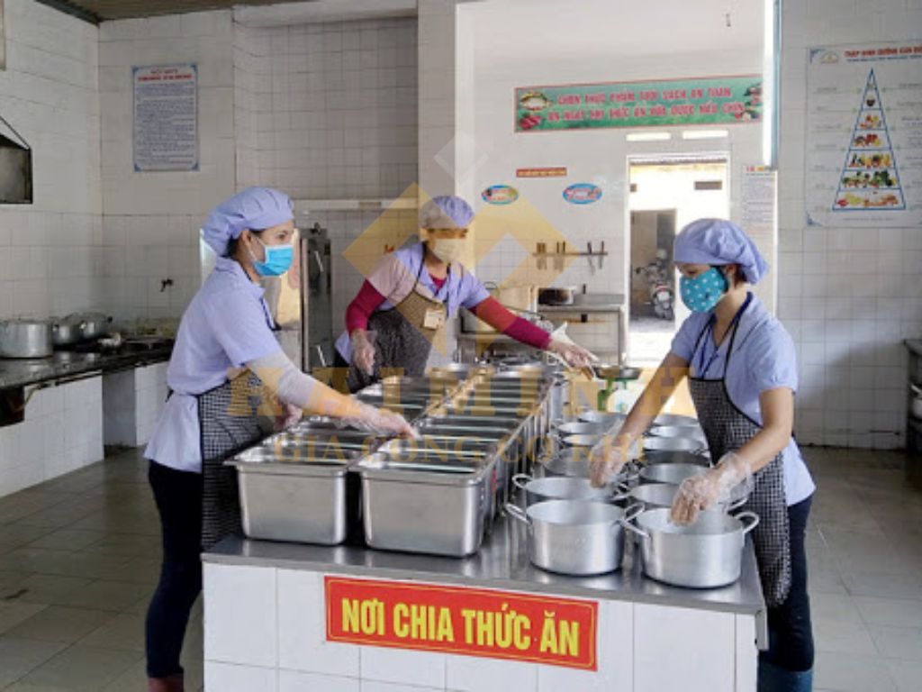 Giá thành và lợi ích kinh tế khi đầu tư vào hệ thống bếp công nghiệp Giá thành và lợi ích kinh tế khi đầu tư vào hệ thống bếp công nghiệp