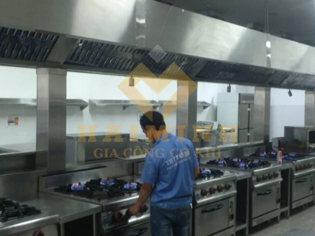 Hướng Dẫn Cách Vệ Sinh Bếp Công Nghiệp Đúng Chuẩn Hướng Dẫn Cách Vệ Sinh Bếp Công Nghiệp Đúng Chuẩn