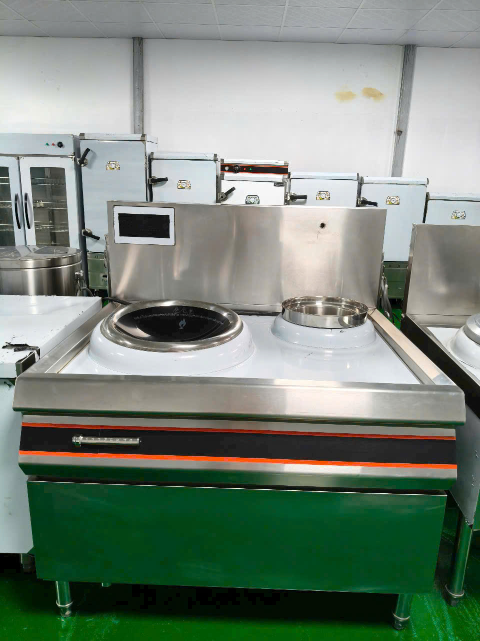 Cách nhận biết chất liệu inox 304 và 201 khi mua bếp á công nghiệp Cách nhận biết chất liệu inox 304 và 201 khi mua bếp á công nghiệp
