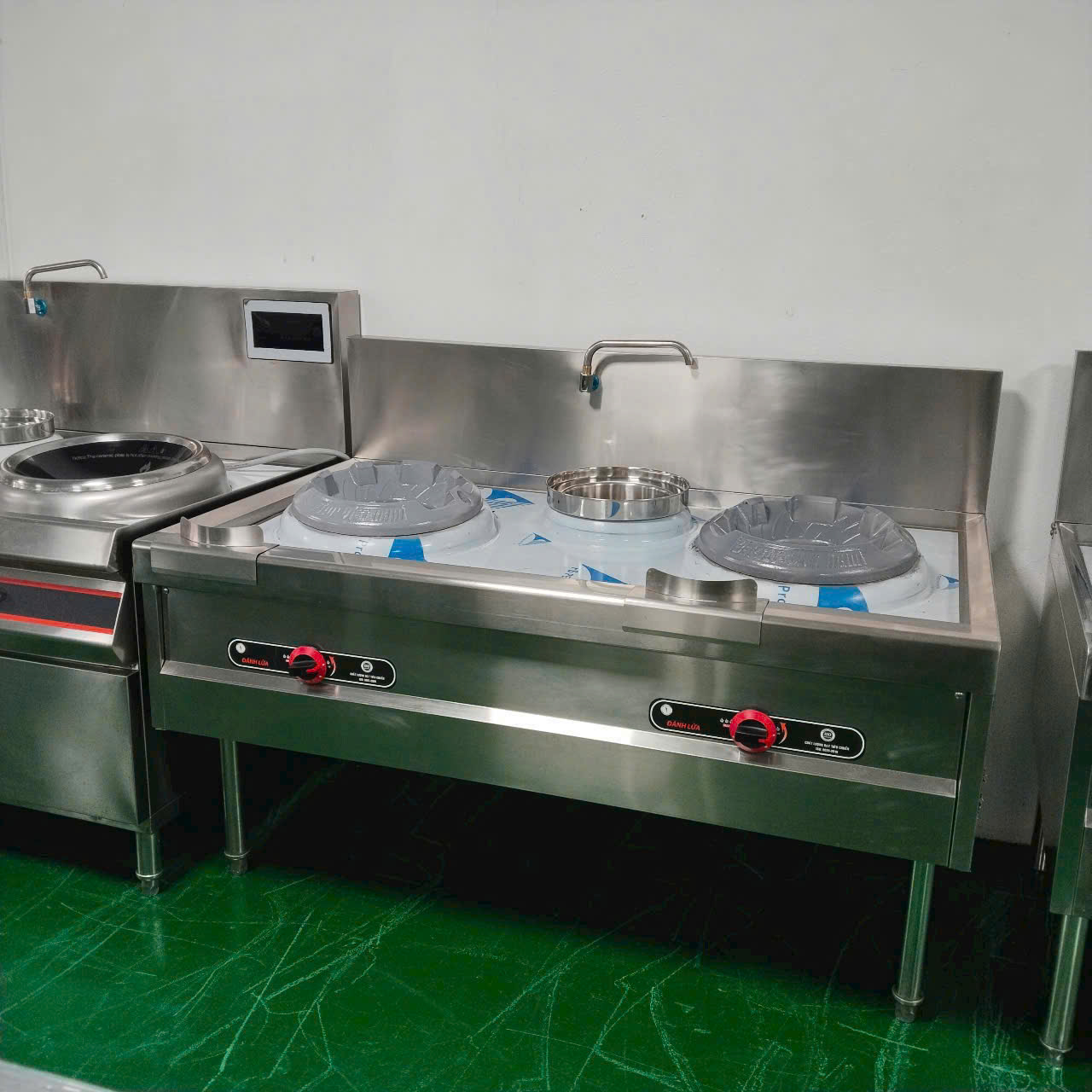 Hướng dẫn sử dụng và bảo quản bếp Á công nghiệp Hướng dẫn sử dụng và bảo quản bếp Á công nghiệp