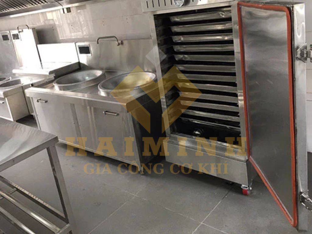 Tủ hấp cơm công nghiệp giá rẻ – Giải pháp tối ưu cho bếp ăn lớn Tủ hấp cơm công nghiệp giá rẻ – Giải pháp tối ưu cho bếp ăn lớn