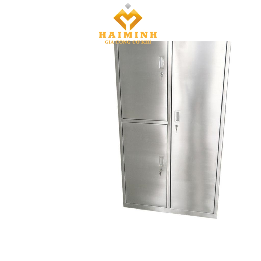 Ba cửa tủ quần áo inox có khóa riêng biệt