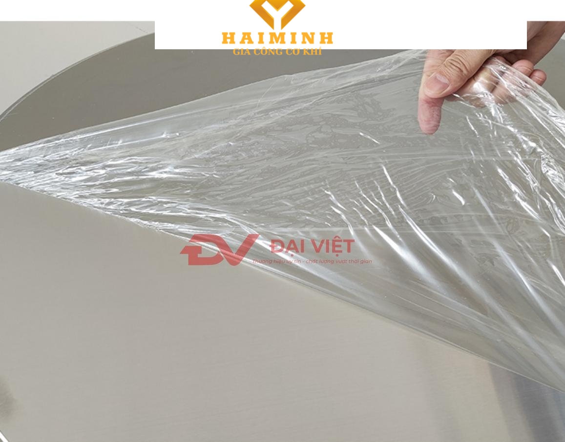 Chân bàn inox có thể tháo rời dễ dàng