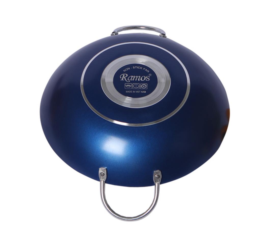 Chảo xào chống dính quai nhôm hai bên cách nhiệt thực phẩm trong chảo xào