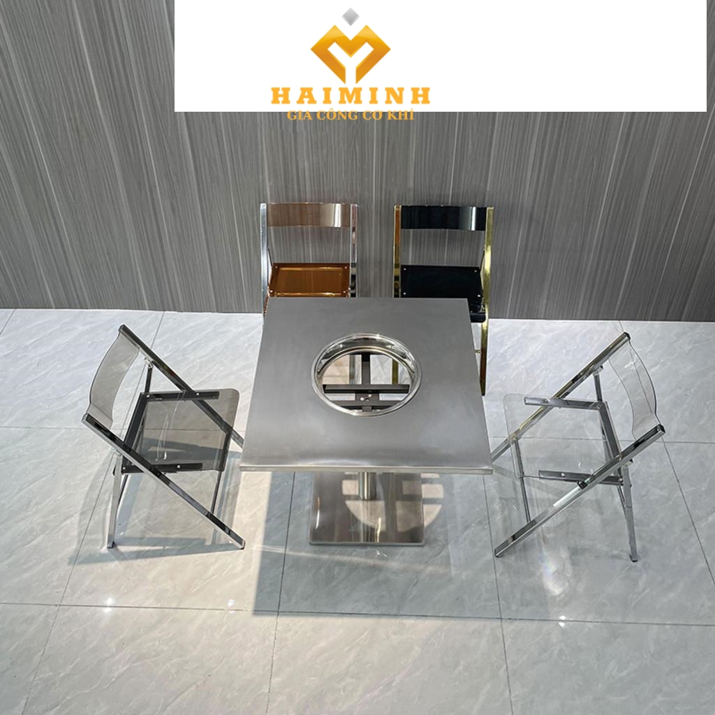 Mặt ghế bọc nệm và inox dễ vệ sinh