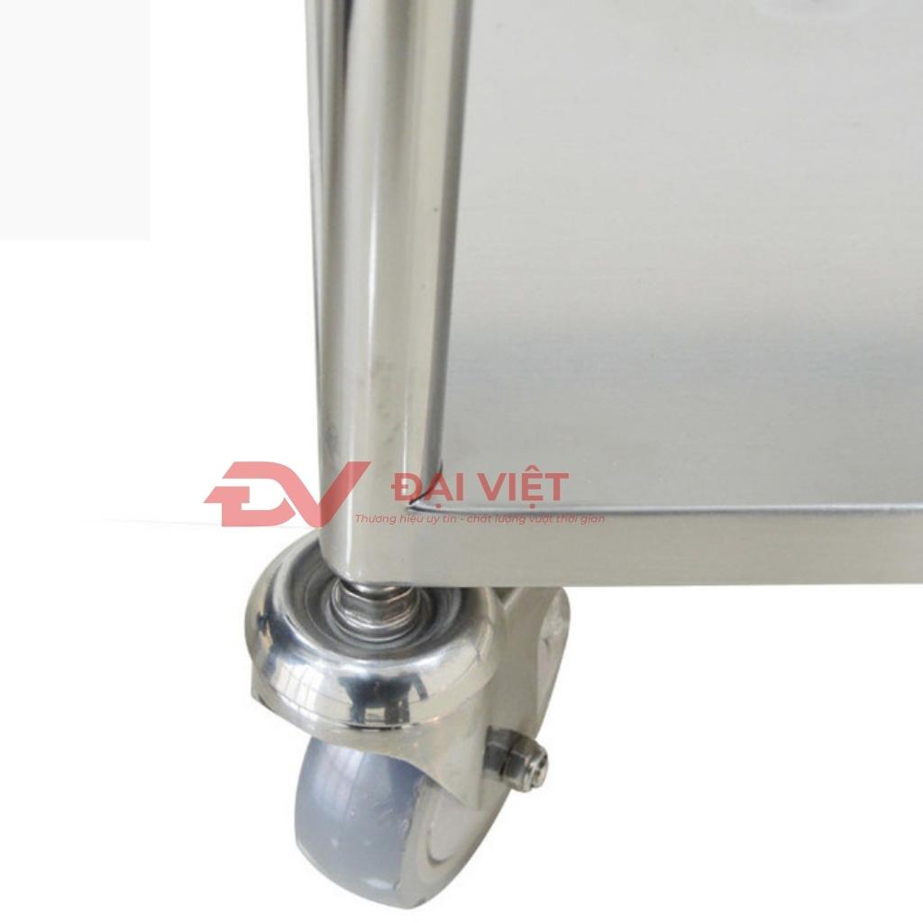Ưu điểm xe đẩy đồ ăn trong nhà hàng inox