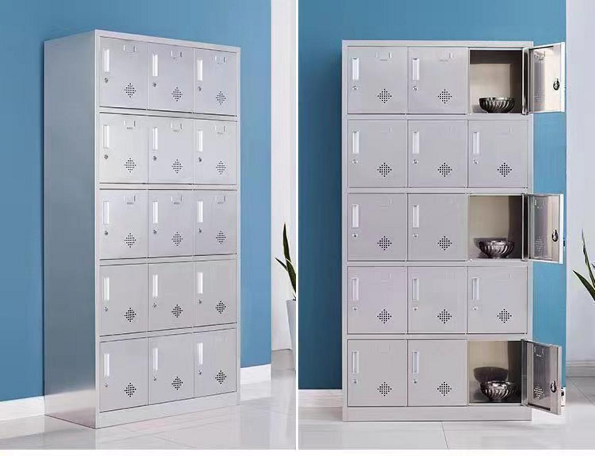 Ưu điểm nổi bật của tủ quần áo inox 15 cửa 1800x350x900mm
