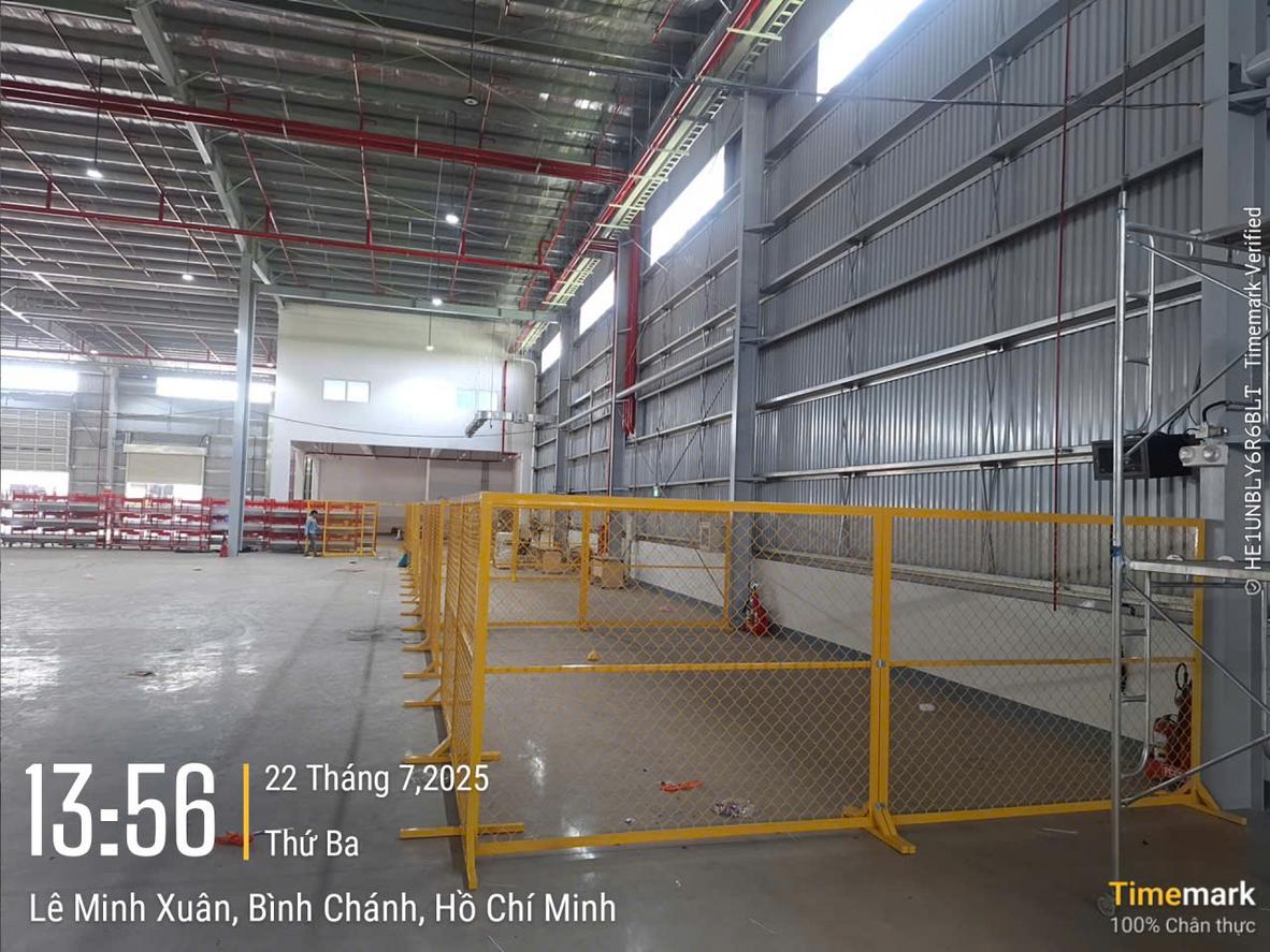 Kỹ sư khảo sát hiện trường và tư vấn mác inox.