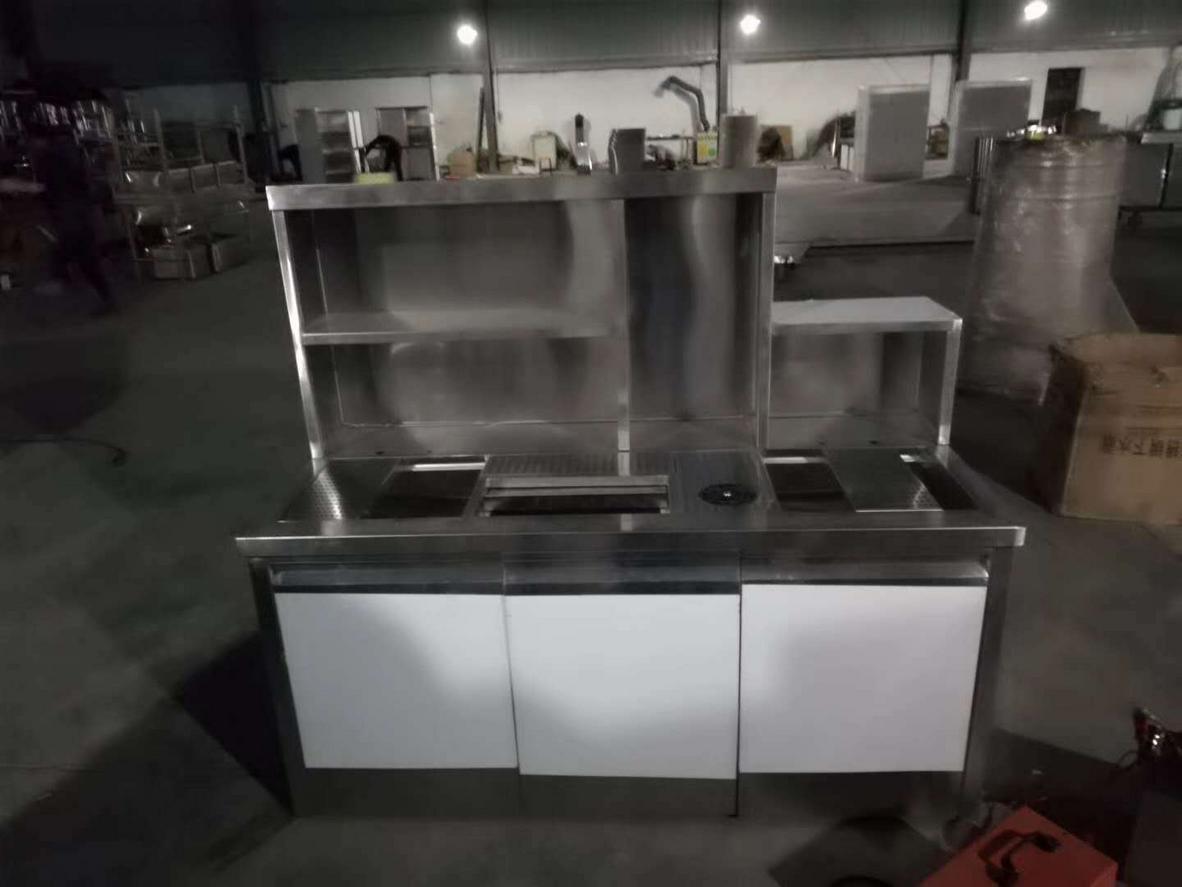 Bản vẽ 3D chi tiết giúp khách hàng hình dung trực quan quầy pha chế trước khi sản xuất.