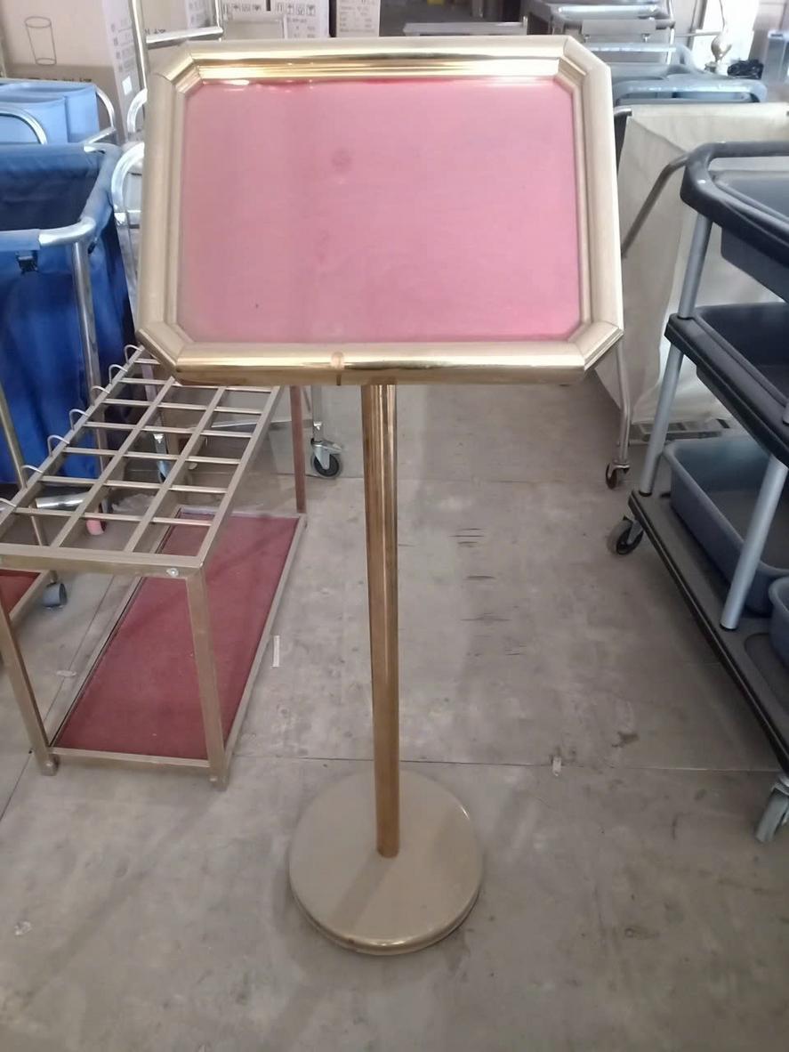 Bảng thông tin banner quảng cáo di động đặt tiền sảnh QL-106