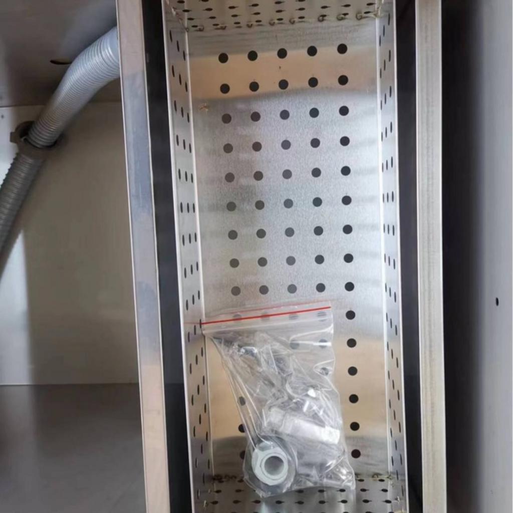 Liên hệ Cơ Khí Hải Minh để nhận báo giá bể tách mỡ inox 304 sản xuất tại xưởng, giá cả cạnh tranh.