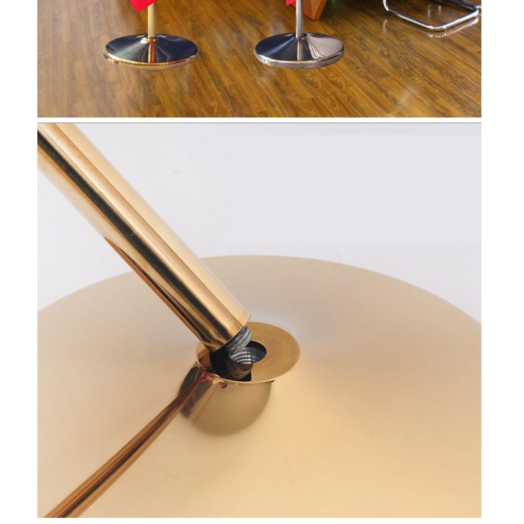 Hình ảnh thực tế dự án lắp đặt cột cờ inox cho phòng họp của một đối tác lớn.