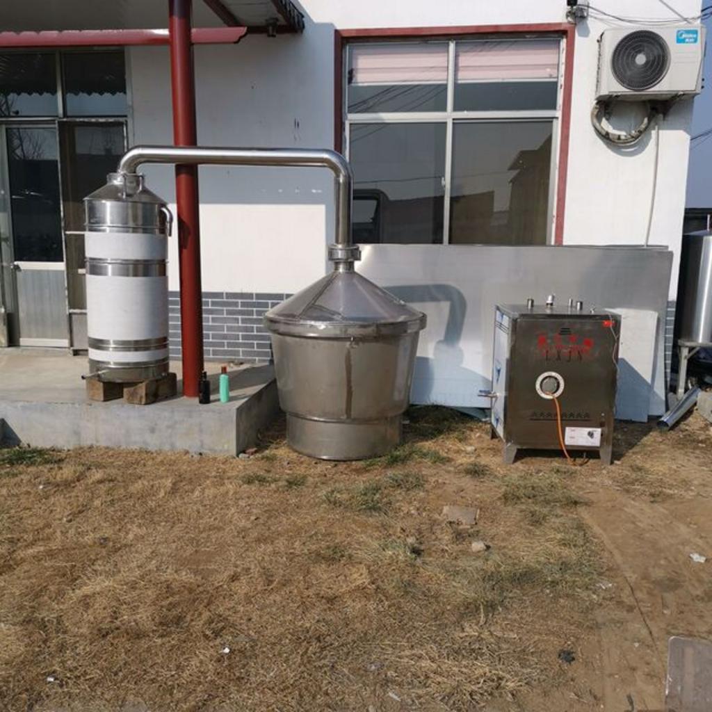 Chi tiết cấu tạo 3 lớp của nồi nấu rượu điện Cơ Khí Hải Minh với vật liệu Inox 304 dày 1.2mm.