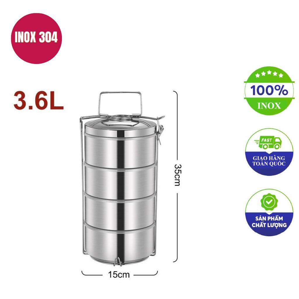 Nhân viên QC đang kiểm tra chất lượng mối hàn TIG và khóa gài của camen inox thành phẩm.