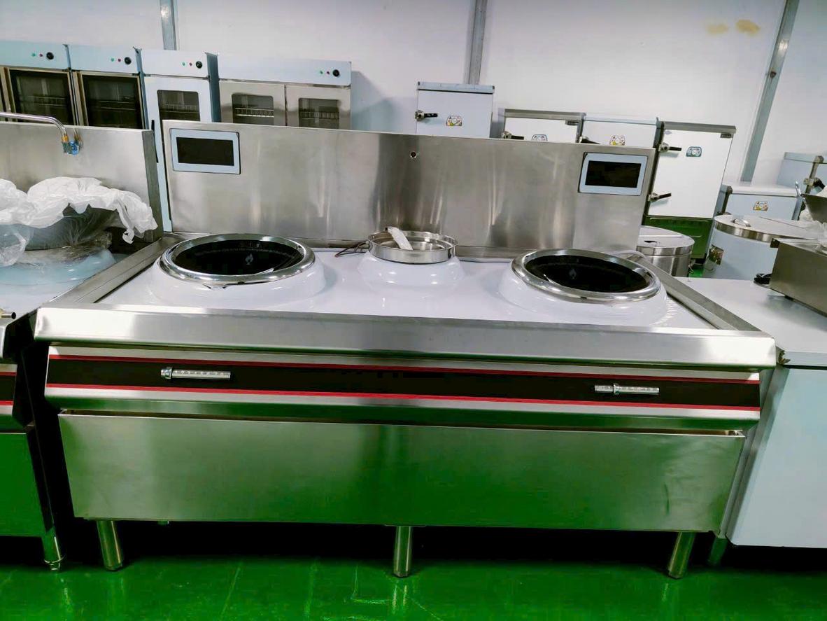 Đo độ phẳng và độ dày đáy nồi bằng thước thẳng, lá căn và thước cặp tại KCS.