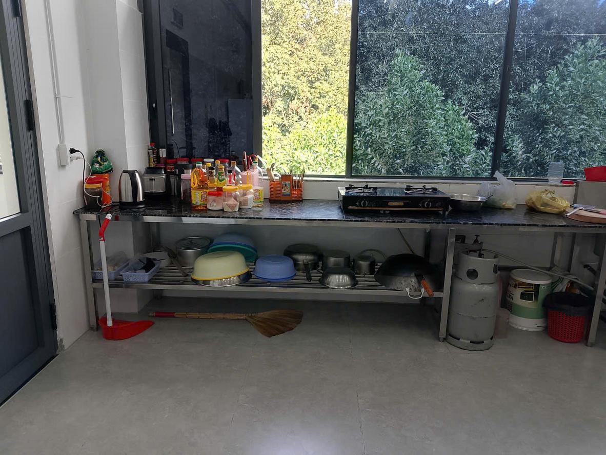 Cung cấp đầy đủ giấy tờ chứng nhận nguồn gốc và chất lượng vật liệu inox 304.