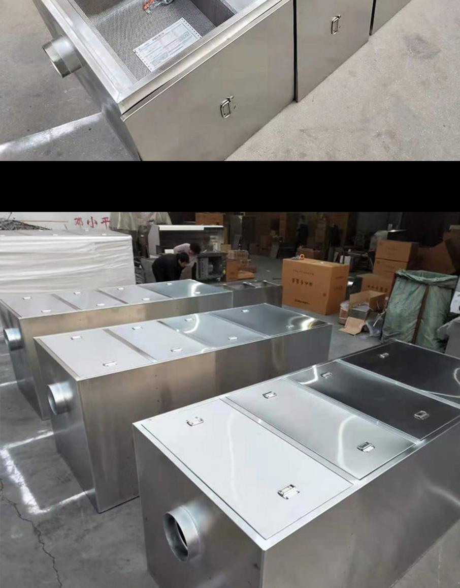 So sánh trực quan vị trí lắp đặt bể tách mỡ nổi dưới chậu rửa và âm sàn.