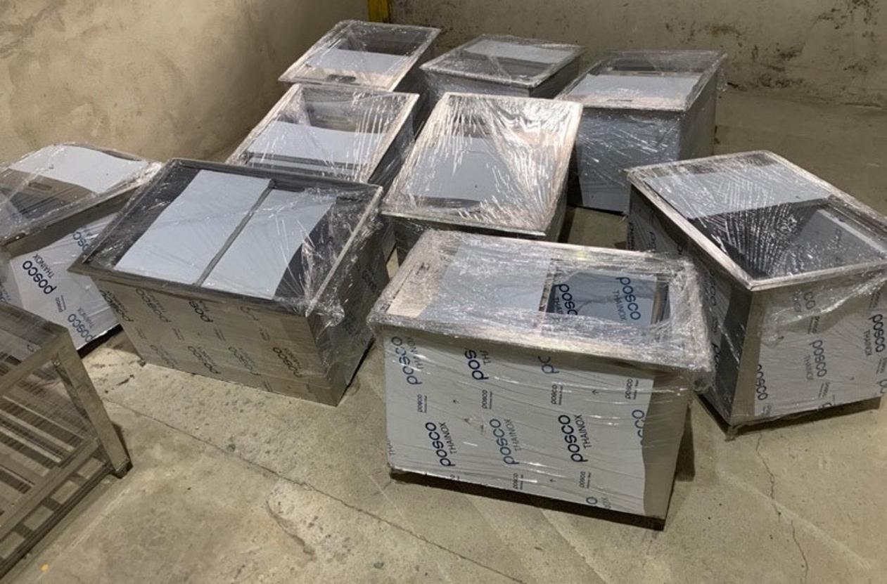 Nhân viên pha chế dễ dàng lấy đá và topping từ cùng một thiết bị, tăng tốc độ phục vụ.