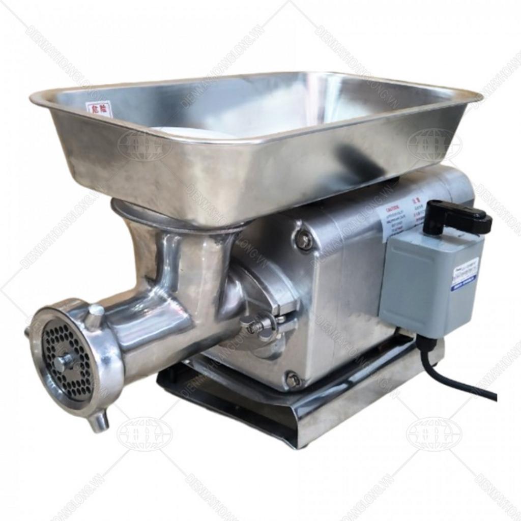 So sánh trực quan giữa máy xay thịt gia đình (trái) và máy xay thịt công nghiệp (phải).