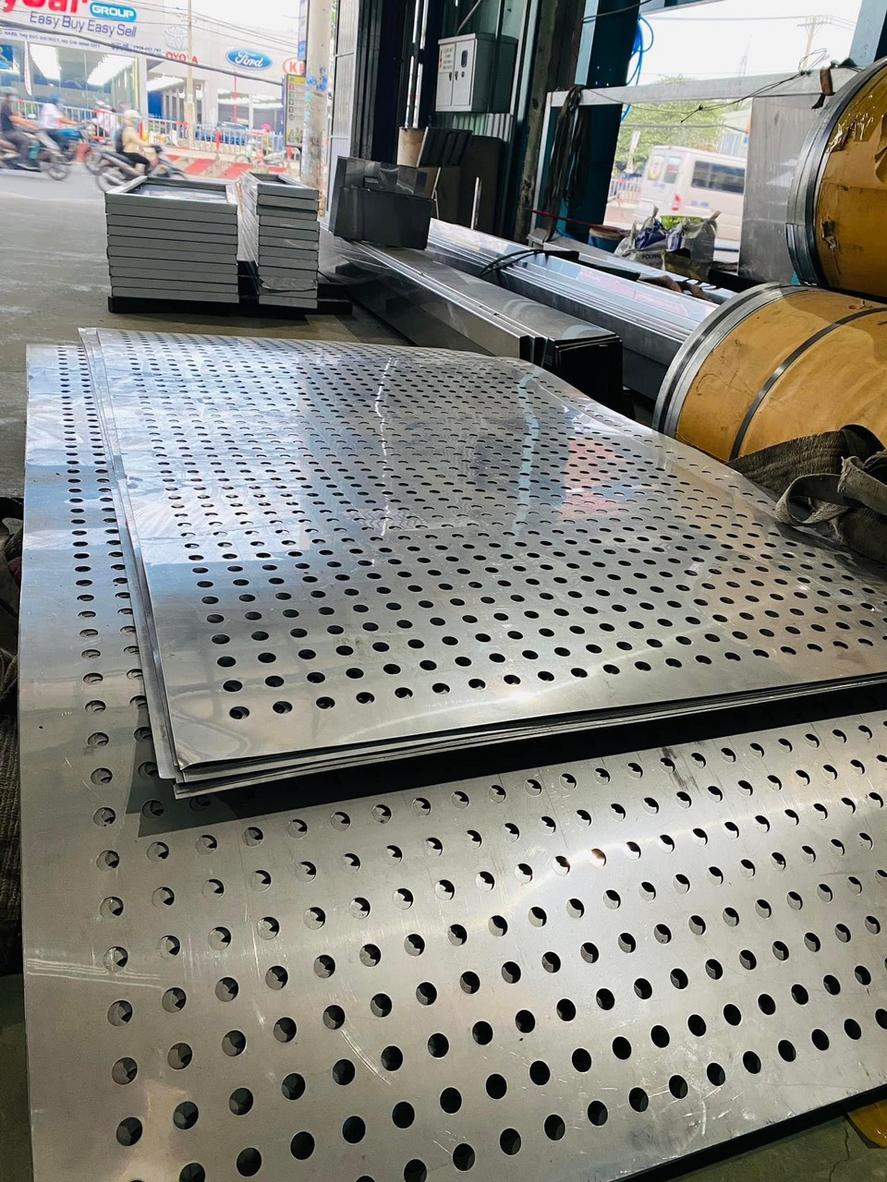 Quy trình ISO 9001:2015 cho gia công đục lỗ inox tại Cơ Khí Hải Minh.