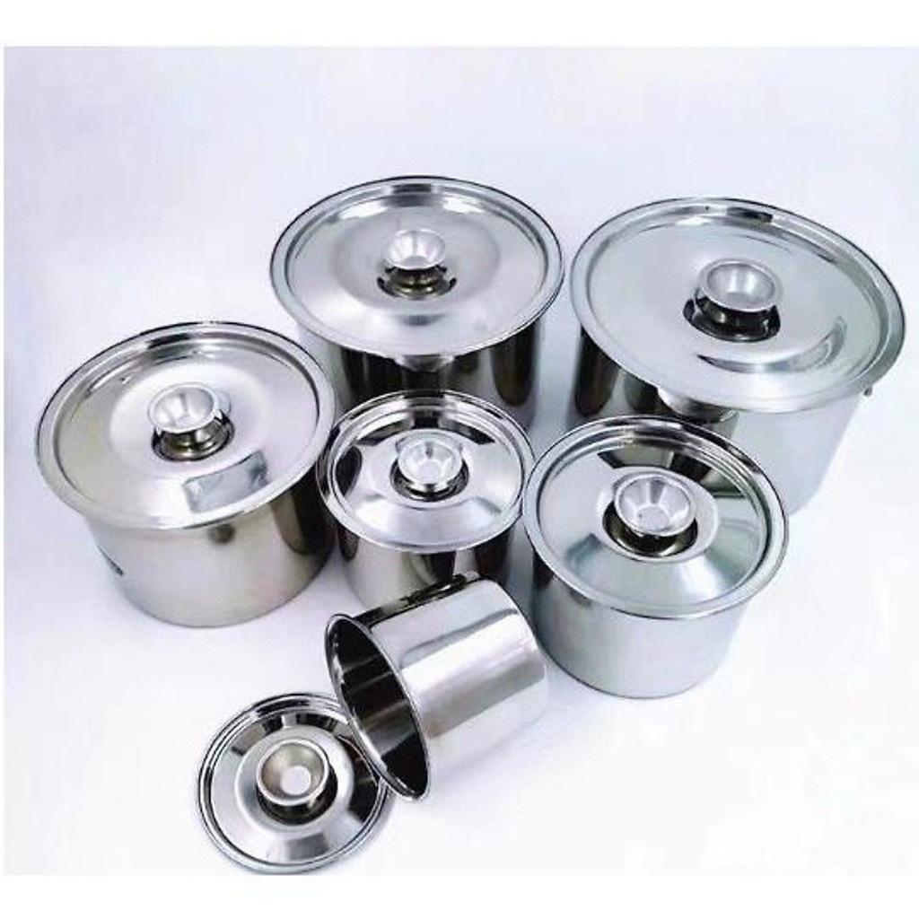 Bảng so sánh cho thấy thố inox là lựa chọn cân bằng nhất về độ bền, vệ sinh và hiệu quả chi phí.