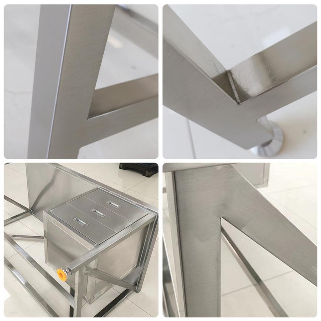 Vật liệu inox 304 và phụ kiện chính hãng.