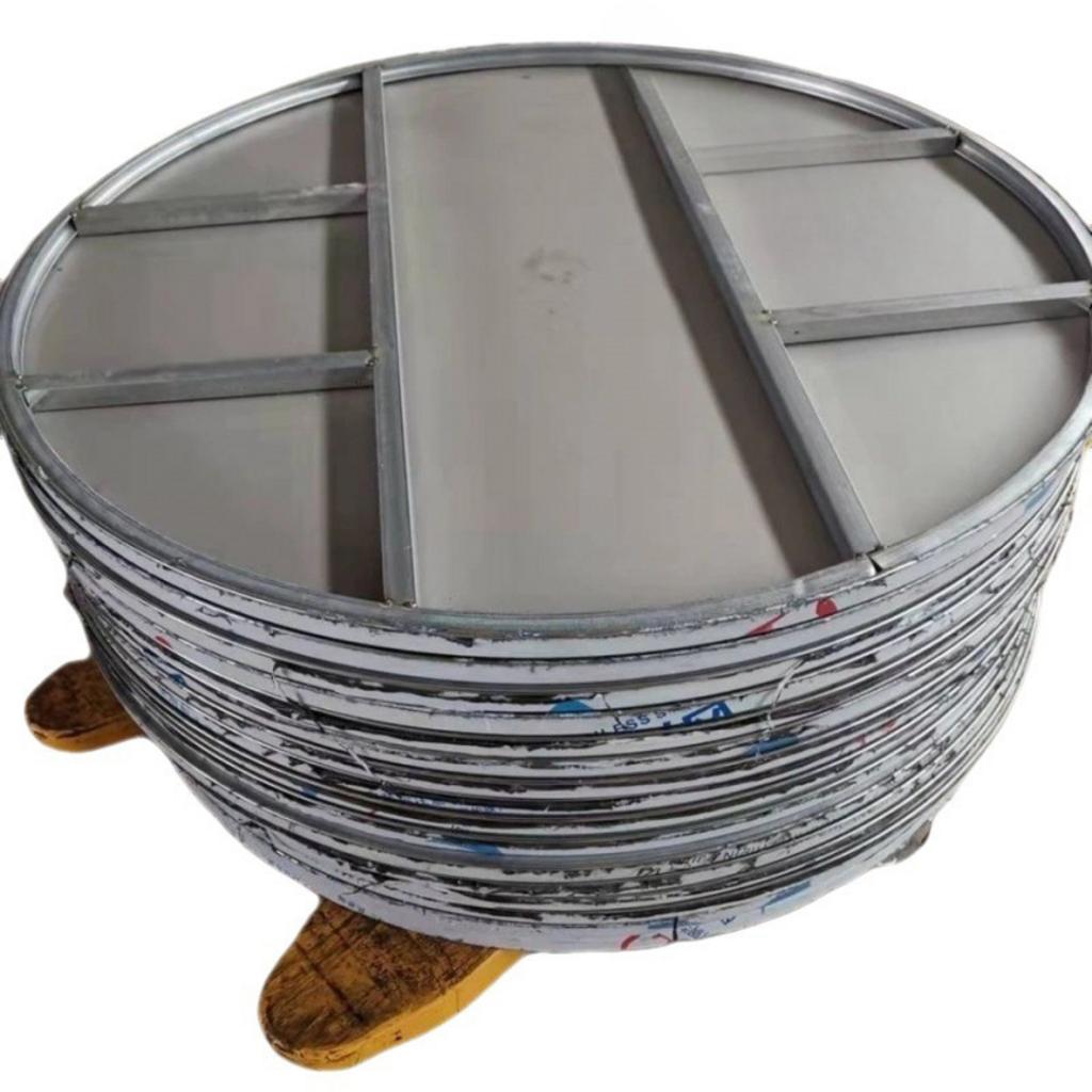 Toàn cảnh xưởng sản xuất hiện đại của Cơ Khí Hải Minh với đội ngũ kỹ thuật viên lành nghề.