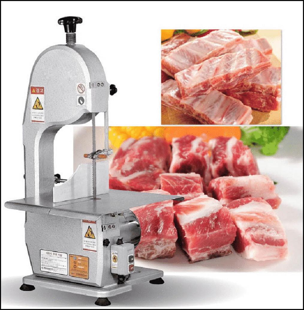 Đội ngũ kỹ thuật của Cơ Khí Hải Minh tại xưởng sản xuất Inox.