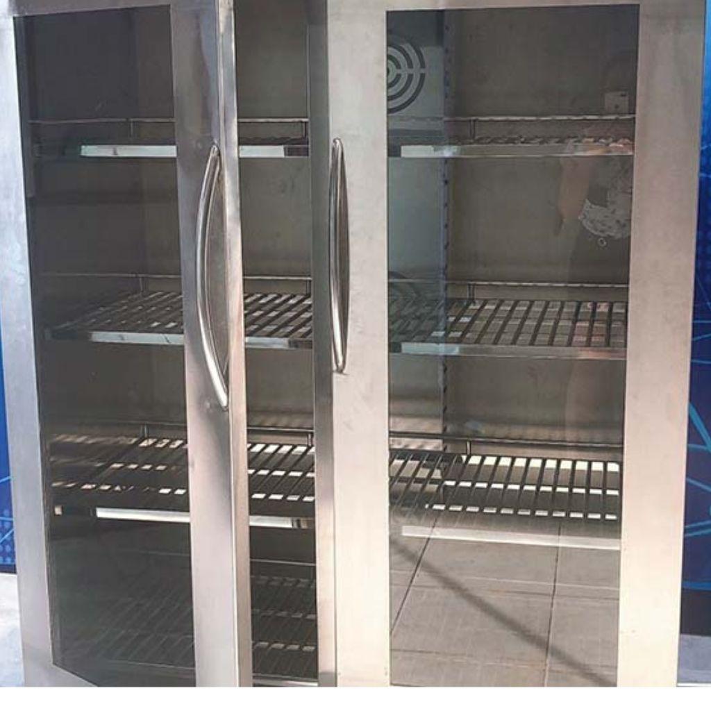 Xưởng sản xuất tủ sấy bát và thiết bị bếp inox hiện đại của Cơ Khí Hải Minh.