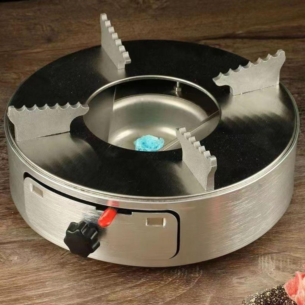 Thiết kế tròn phân bố nhiệt đều, kèm tay gạt điều chỉnh lửa.