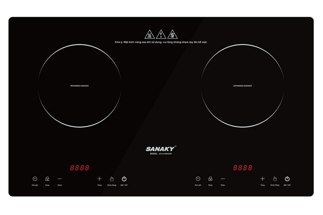 Bảng điều khiển cảm ứng và tính năng tự ngắt giúp vận hành an toàn trong môi trường công nghiệp.