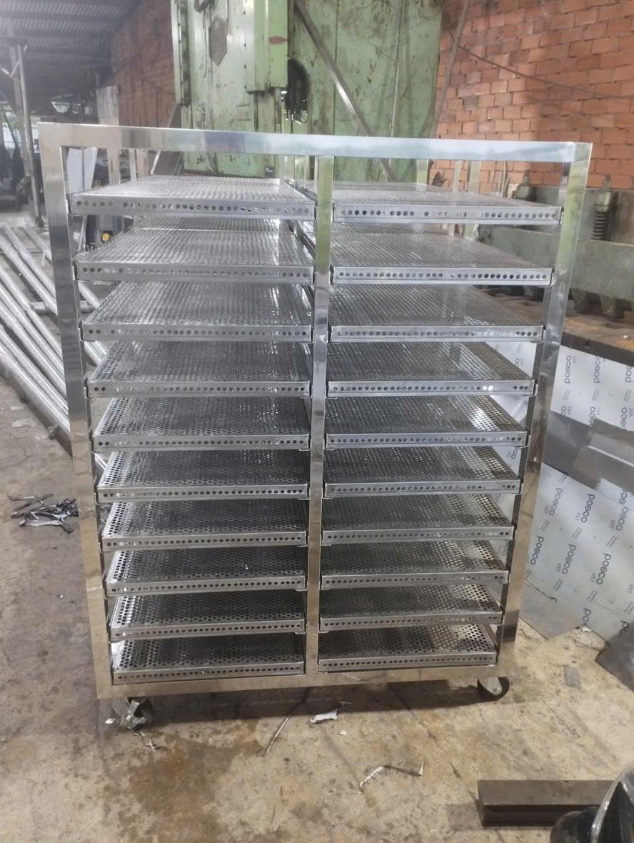 Gia công chi tiết inox CNC độ chính xác cao.