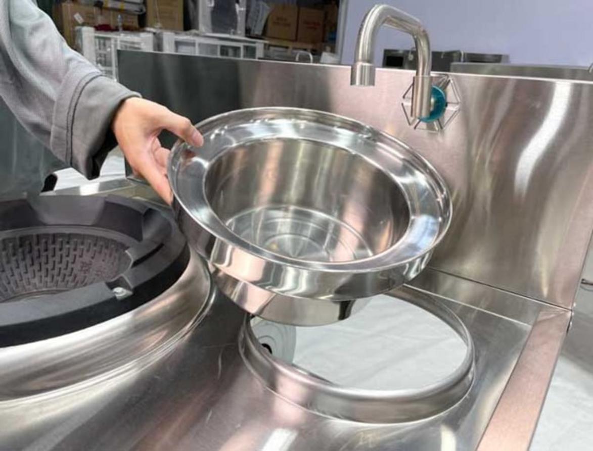 Vệ sinh sâu và kiểm tra chức năng.