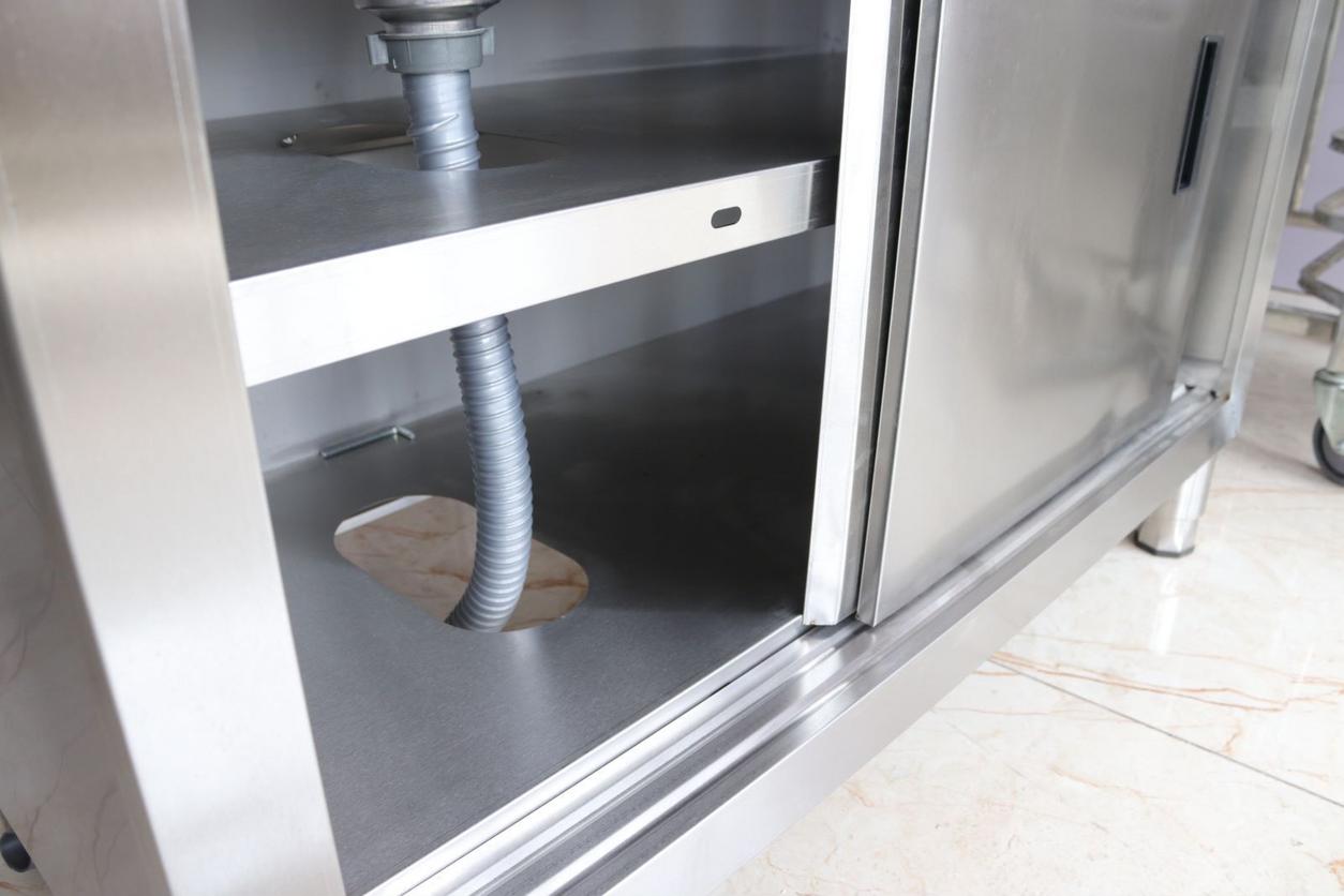 So sánh chi phí vòng đời giữa inox và vật liệu khác.