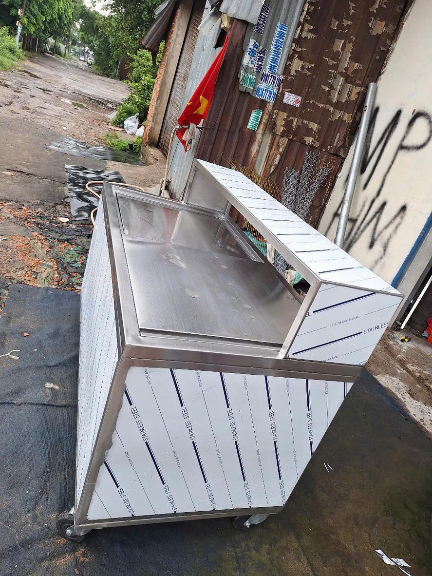 Trang thiết bị inox cho khu sạch.