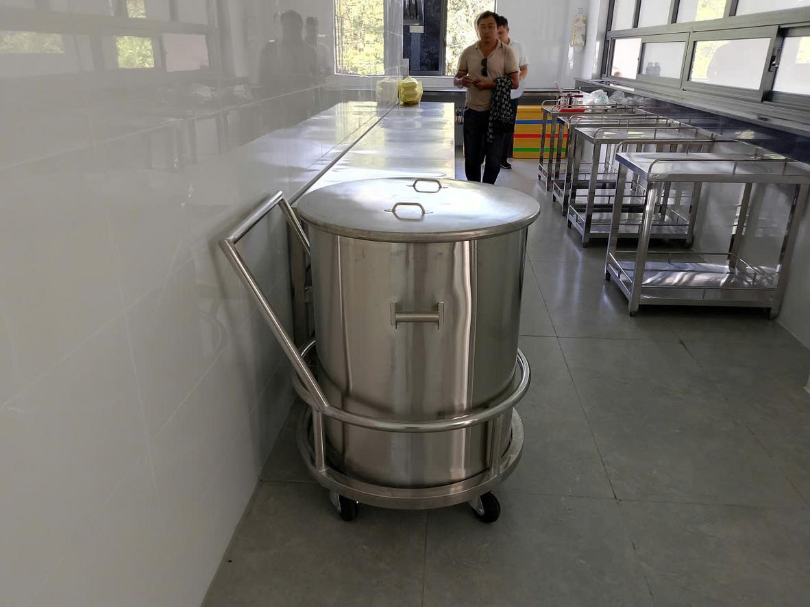 Quy trình hàn – xử lý bề mặt đảm bảo độ bền và VSATTP.