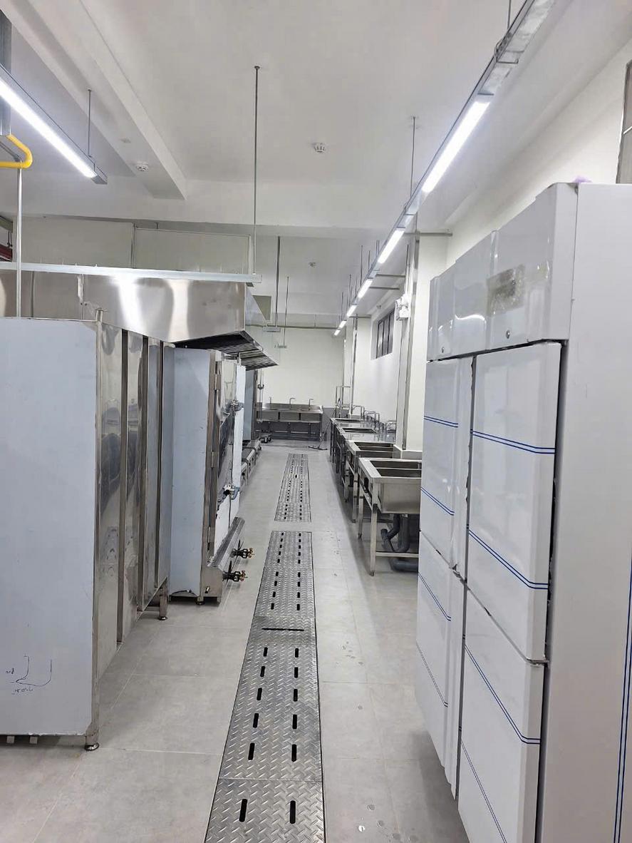 Quản trị tiến độ và chất lượng dự án.