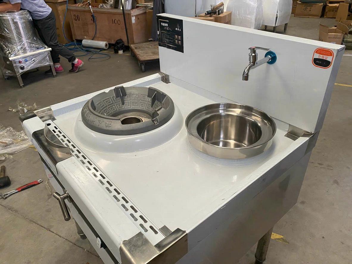 Toàn cảnh bếp công nghiệp Inox 304 tiêu chuẩn VSATTP cho nhà hàng và KCN.